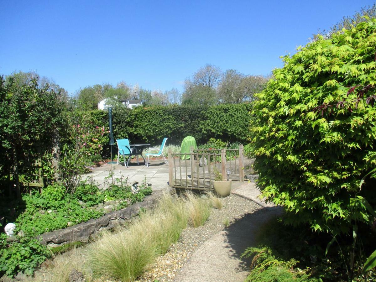 The Garden Lodge Llynclys Exterior photo