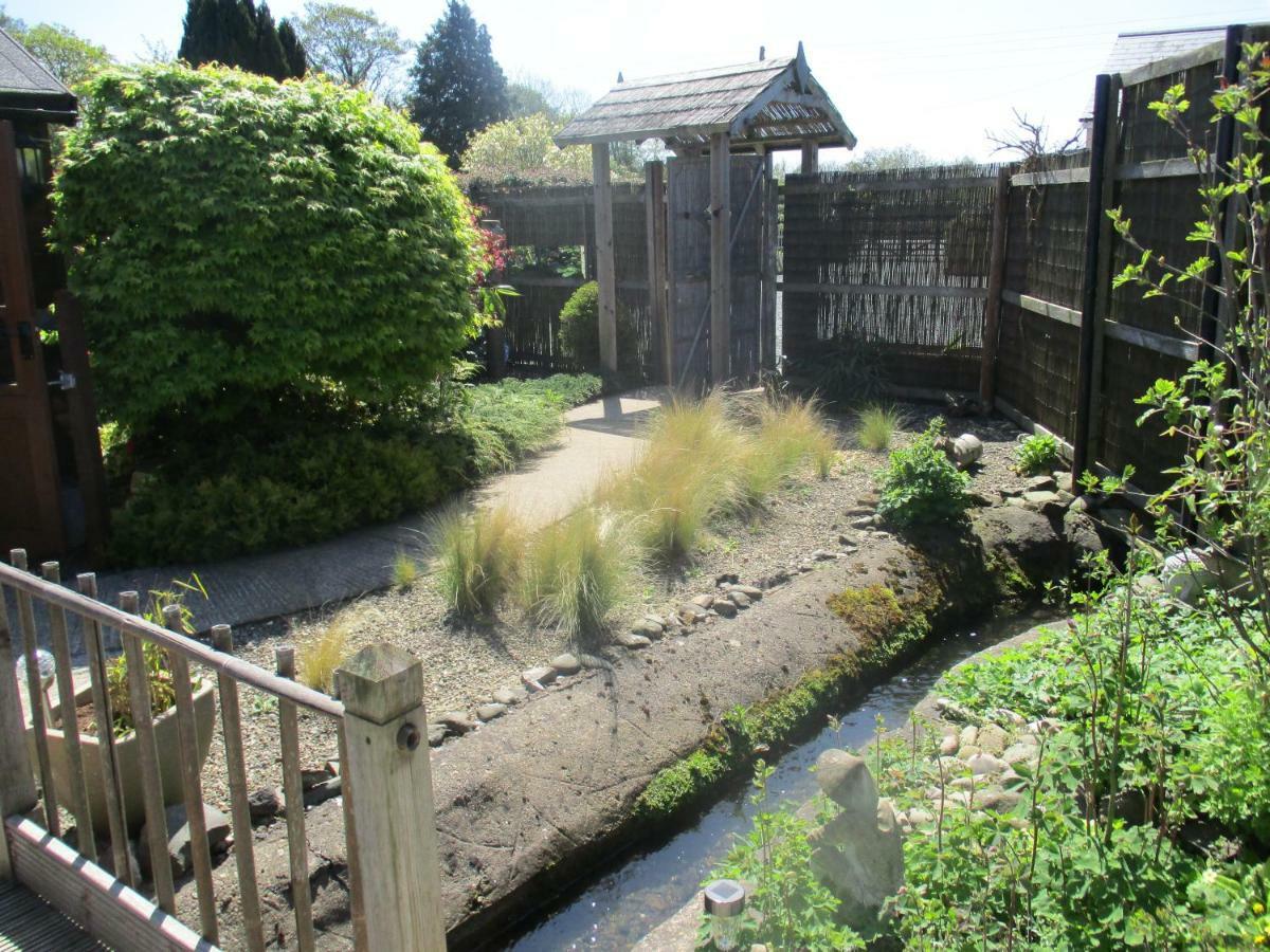 The Garden Lodge Llynclys Exterior photo